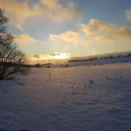 Apartament Ferienwohnung-pruemtalblick