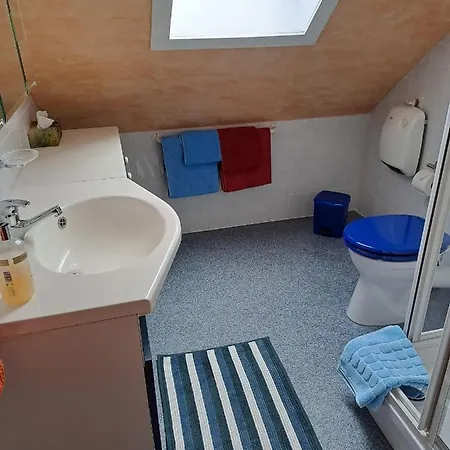 Apartament Ferienwohnung-pruemtalblick